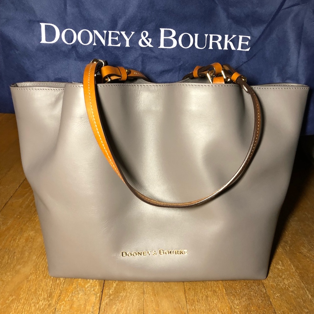 Dooney & Bourke City Flynn